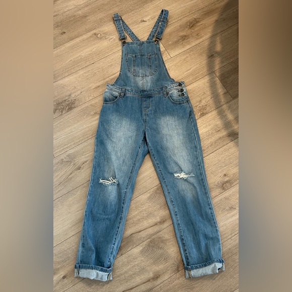 Signature eight distressed Blue Denim Overalls size Medium - Picture 1 of 5